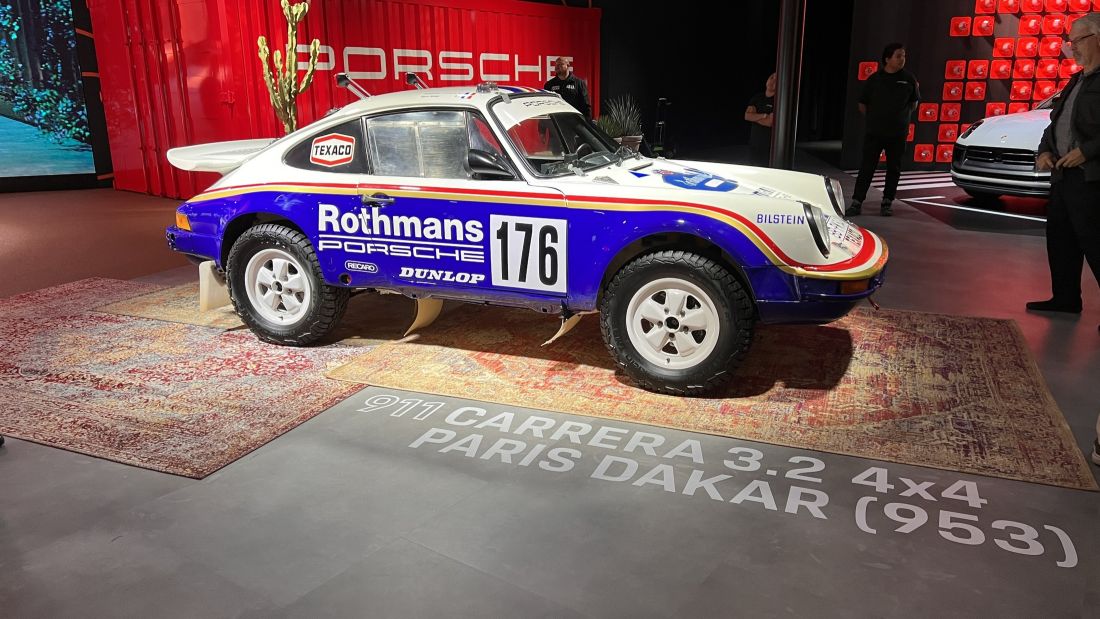 Ra mắt Porsche 911 Dakar 2023, chiếc xe chạy off-road cho dân chơi
