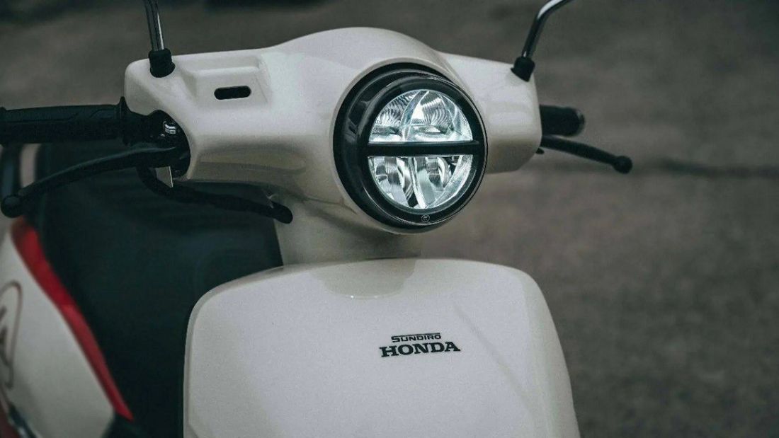 Xe tay ga lạ của Honda, nhiều điểm giống Vespa, nhiều trang bị có thể thay thế Lead