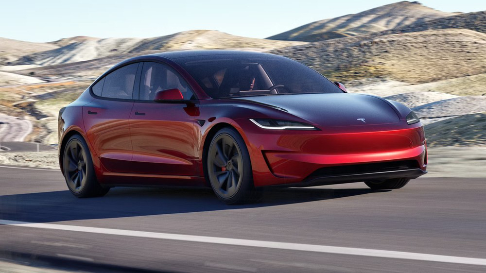 Tesla tung bản nâng cấp cho xe điện rẻ nhất, hiệu suất ngang với siêu xe