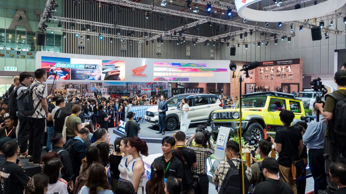 can-canh-bo-doi-chu-luc-cua-suzuki-tai-vietnam-motor-show-2024