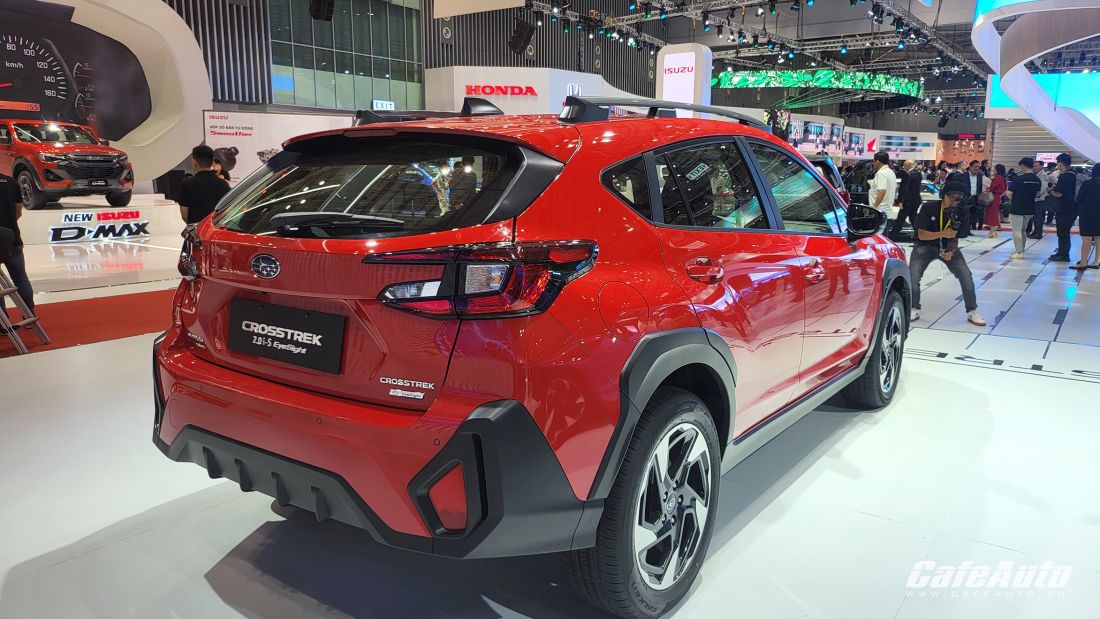 ra-mat-subaru-crosstrek-gia-cao-nhat-hon-1-2-ty-dong-co-tuy-chon-hybrid