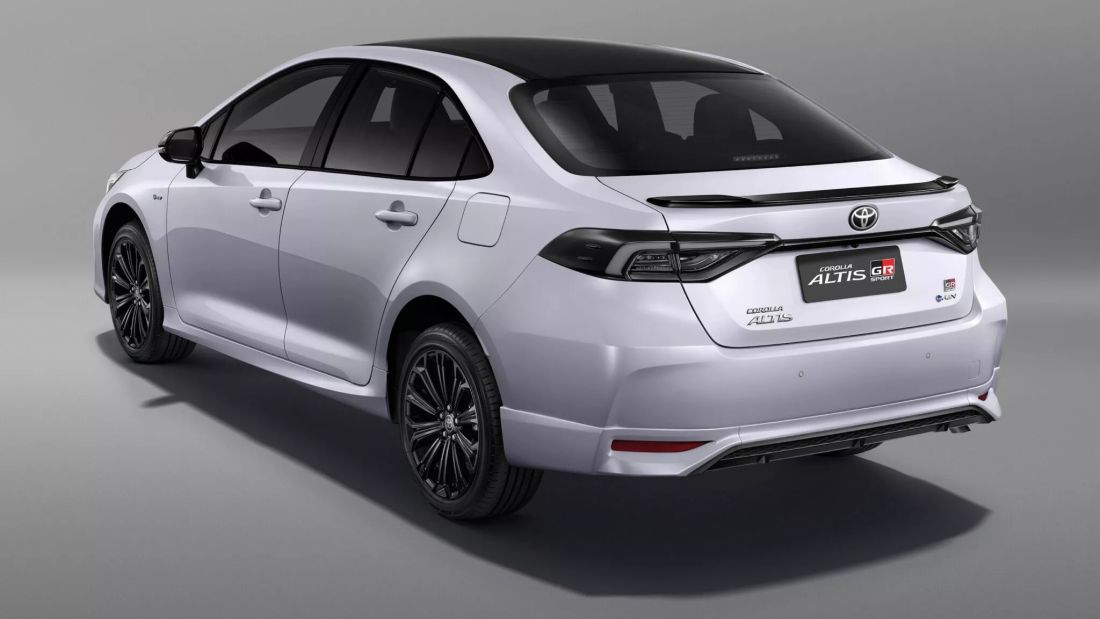 toyota-corolla-altis-ban-2025-co-gia-tu-750-trieu-dong-tai-thai-lan