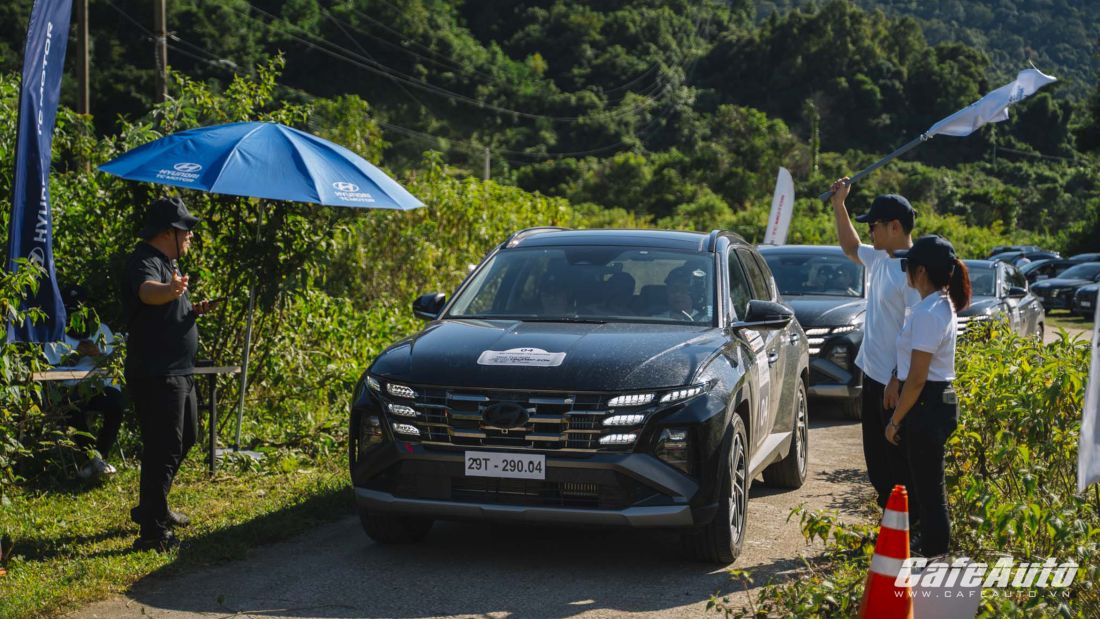 kham-pha-the-thuc-rally-cung-hyundai-tucson-tren-cung-duong-truong-son-huyen-thoai