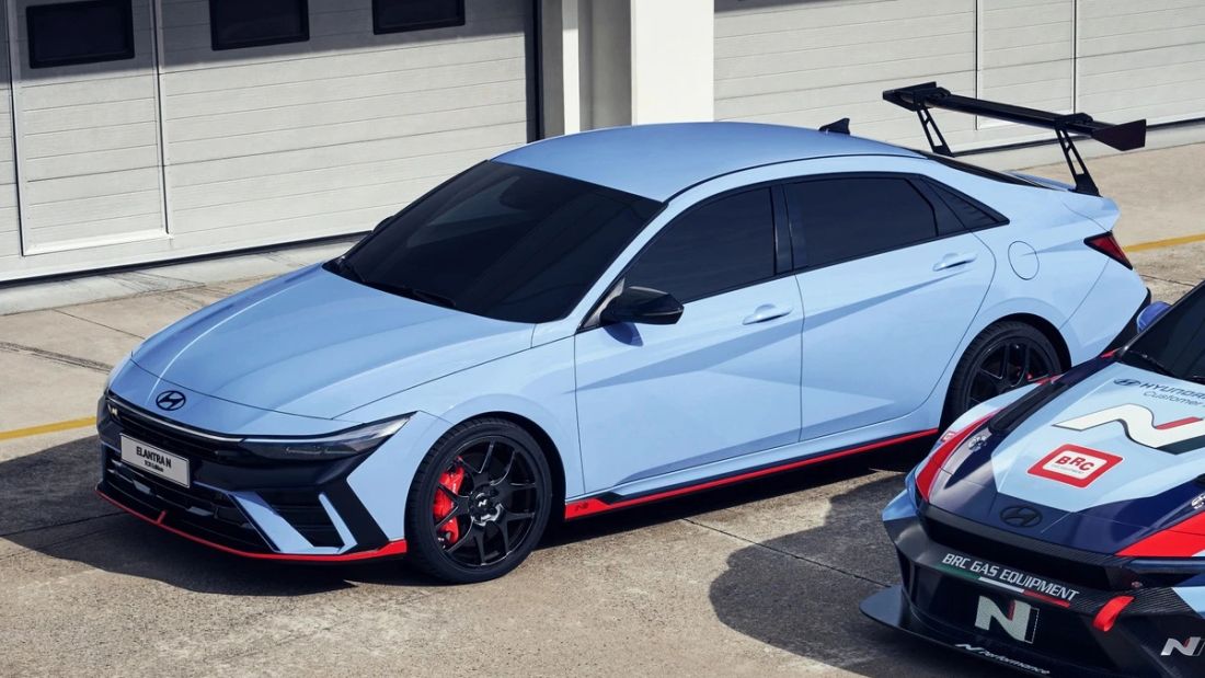 xe-dua-duong-pho-hyundai-elantra-n-co-them-phien-ban-tcr-edition