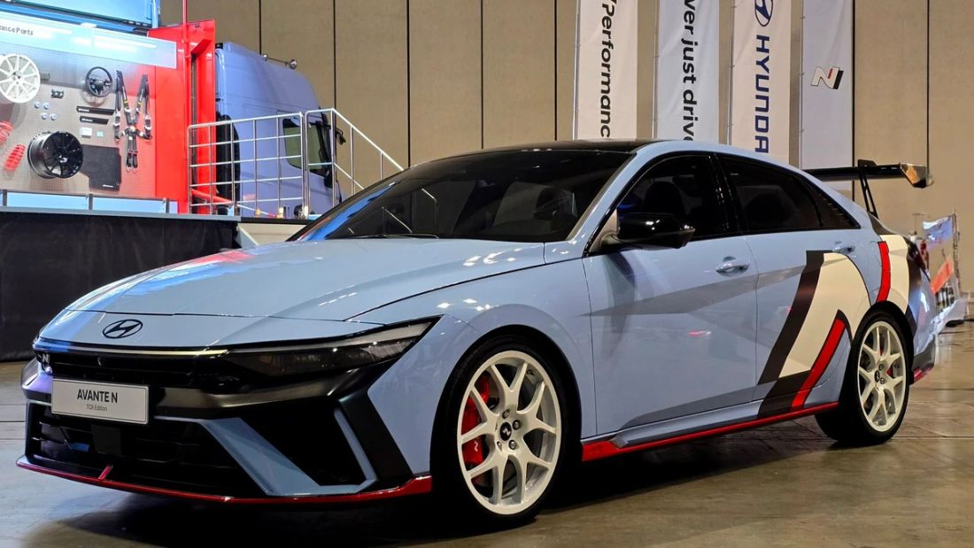 xe-dua-duong-pho-hyundai-elantra-n-co-them-phien-ban-tcr-edition