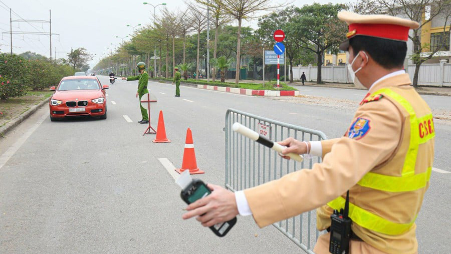 quy-dinh-moi-ve-tuan-tra-kiem-soat-công-khai-khong-lap-chot-tai-khu-vuc-bi-che-khuát-tàm-nhìn