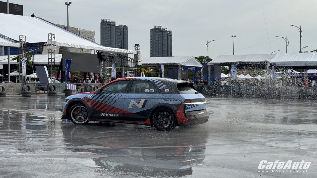 can-canh-hyundai-ioniq-5-n-phien-ban-drift-duy-nhat-1-chiec-tren-the-gioi