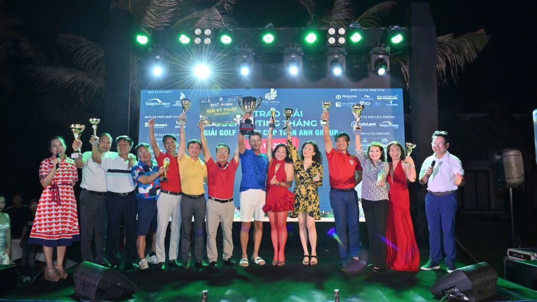 giai-golf-outing-thang-12-clb-doanh-nhan-2030-thanh-cong-tron-ven-va-dau-an