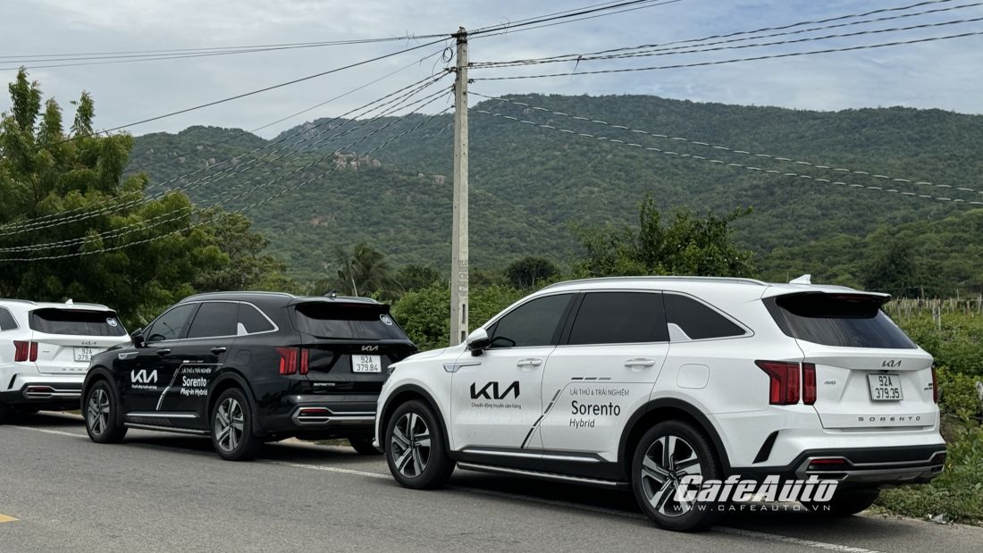 suzuki-xl7-bat-ngo-dan-dau-nhom-xe-hybrid-tai-viet-nam