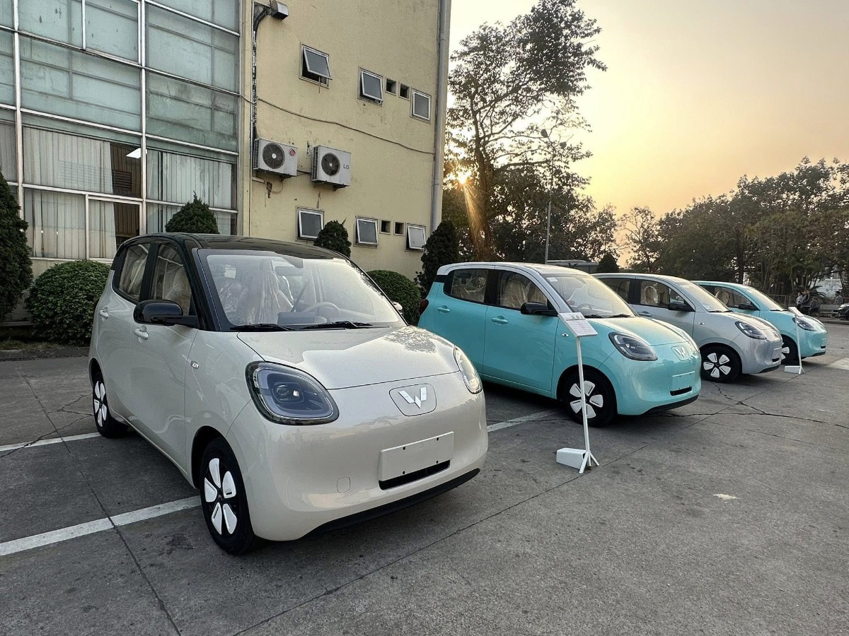Wuling Macaron trở lại Việt Nam: Đối thủ thực sự có phải ô tô điện hay là Honda SH và Vespa?