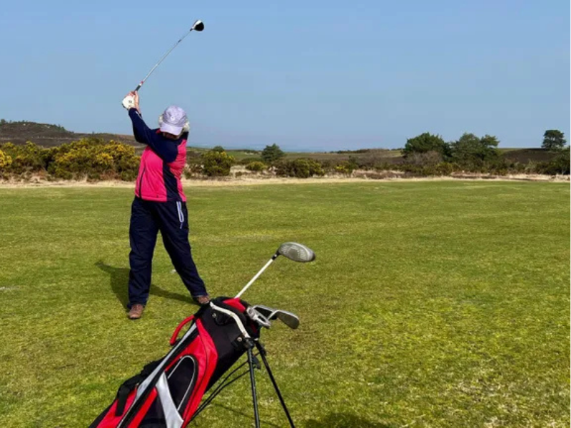 4 điều không nên nói với golfer mới trên sân