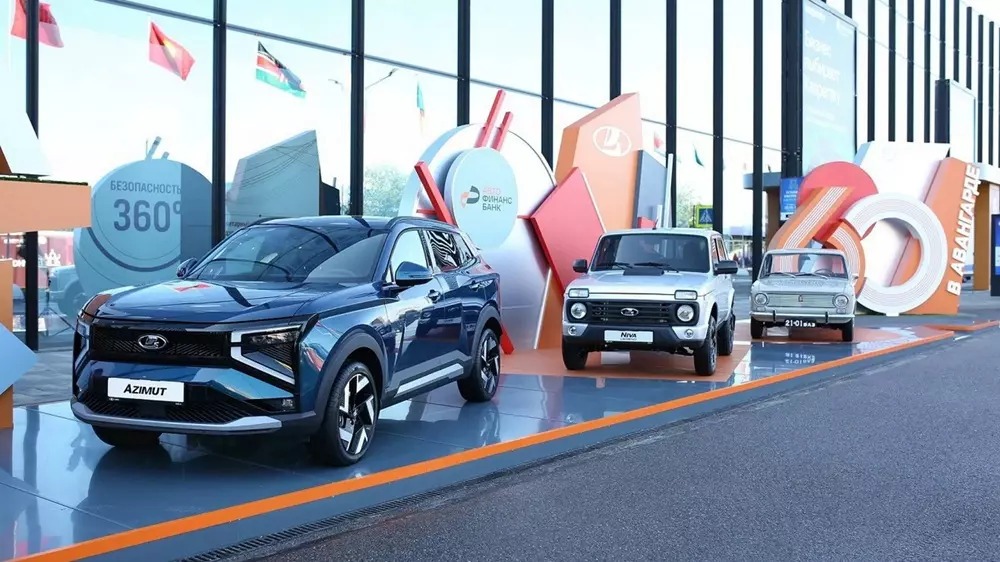 Lada Niva lần đầu có túi khí sau gần 50 năm: Vì sao muộn đến vậy?