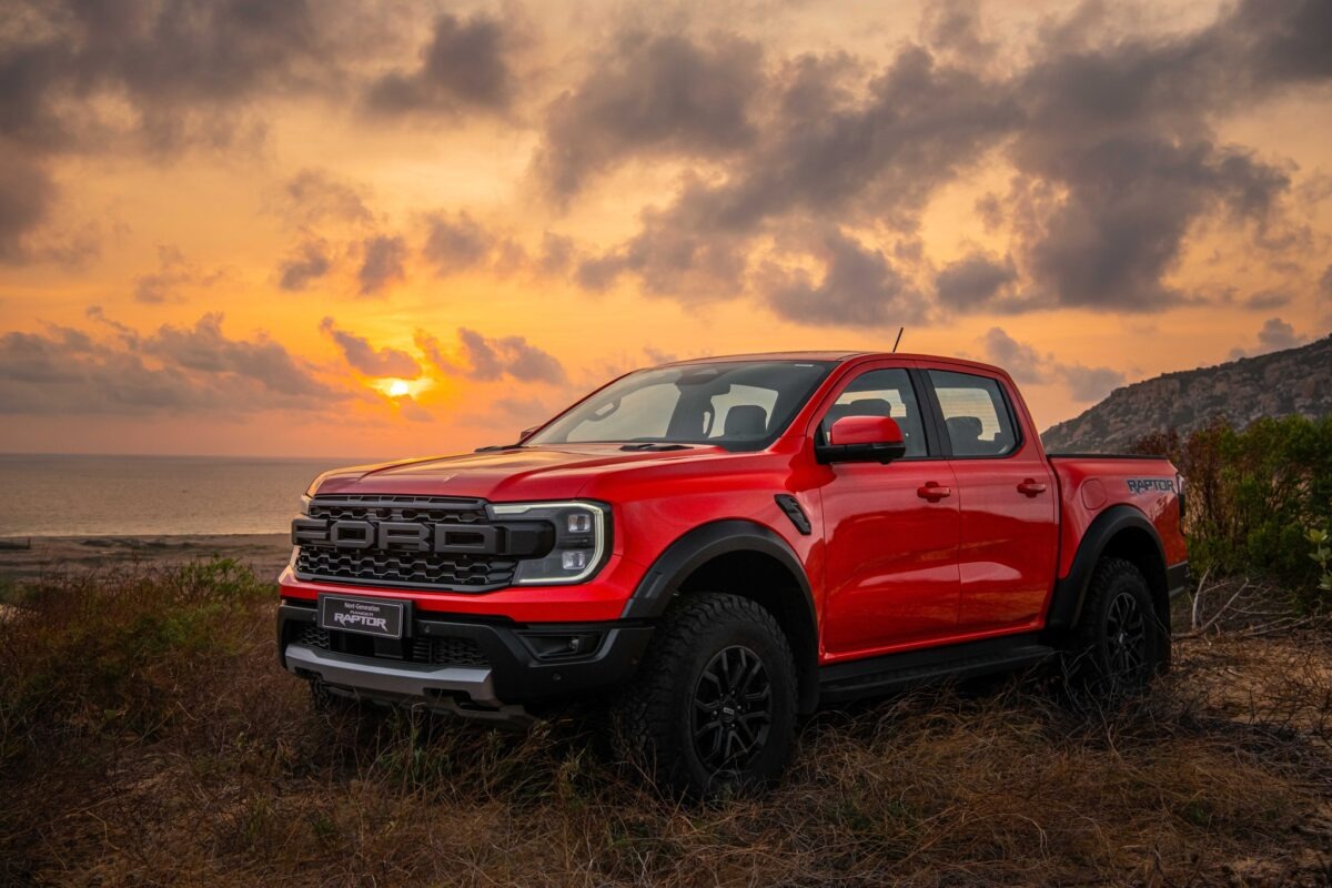 Ford Ranger Raptor: Xe dành cho dân chơi thực thụ hay chỉ là khoe mẽ?