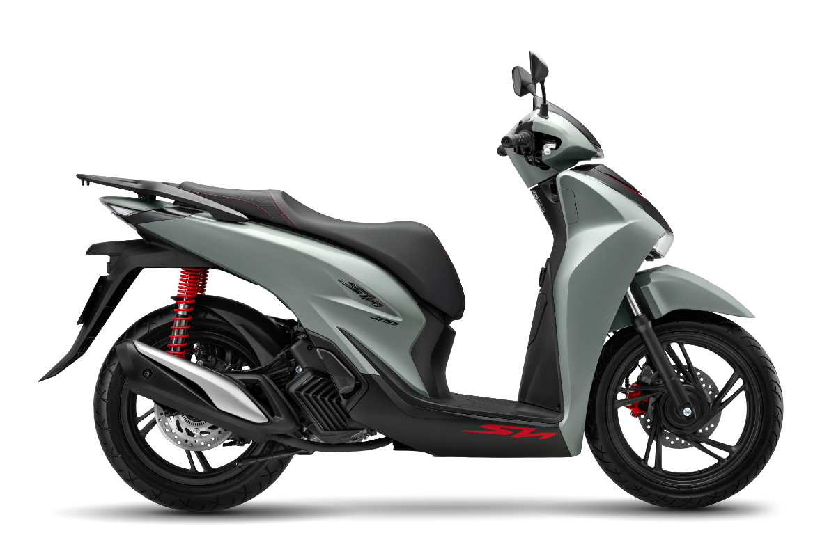 Honda SH, nghịch lý thú vị của thị trường xe máy Việt Nam. Vì sao mẫu xe ga này vẫn đắt khách dù giá cao ngất?