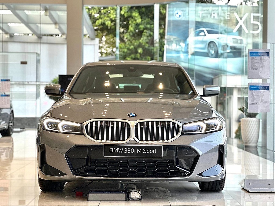 Đánh giá BMW 3 Series 2026: giá lăn bánh, thông số và ưu nhược điểm cần biết trước khi mua