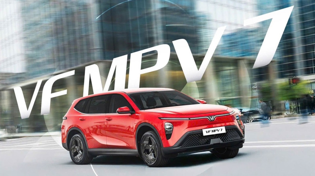 VinFast VF MPV 7: Giá lăn bánh tháng 7/2026 và Đánh giá từ chuyên gia lẫn người dùng