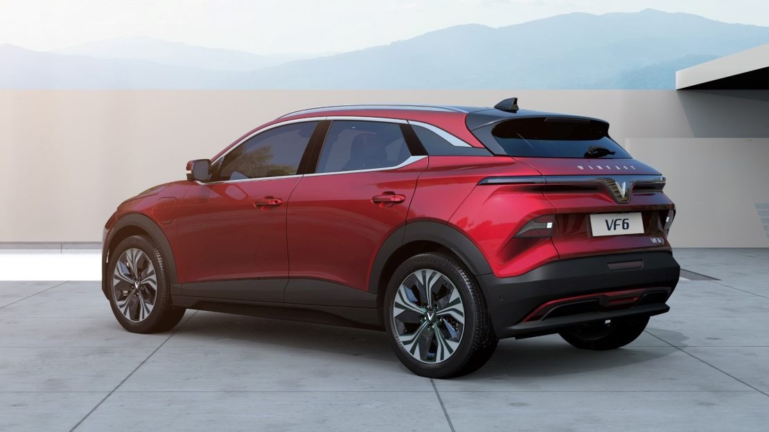 VF6 thống trị phân khúc SUV hạng B: Đáp ứng cùng lúc nhiều nhu cầu của người Việt