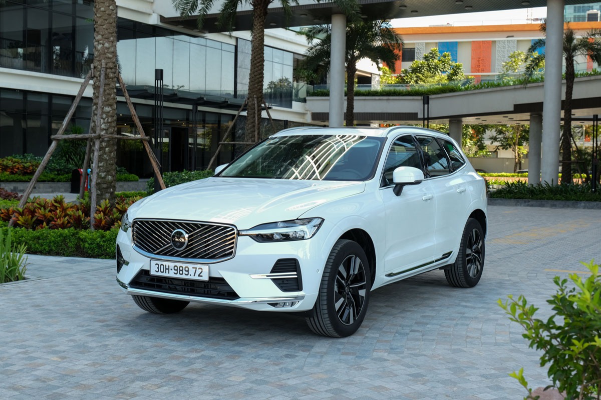 Volvo XC60 2026: Giá lăn bánh, đánh giá chi tiết, thông số, ưu nhược điểm và có nên mua tại Việt Nam?