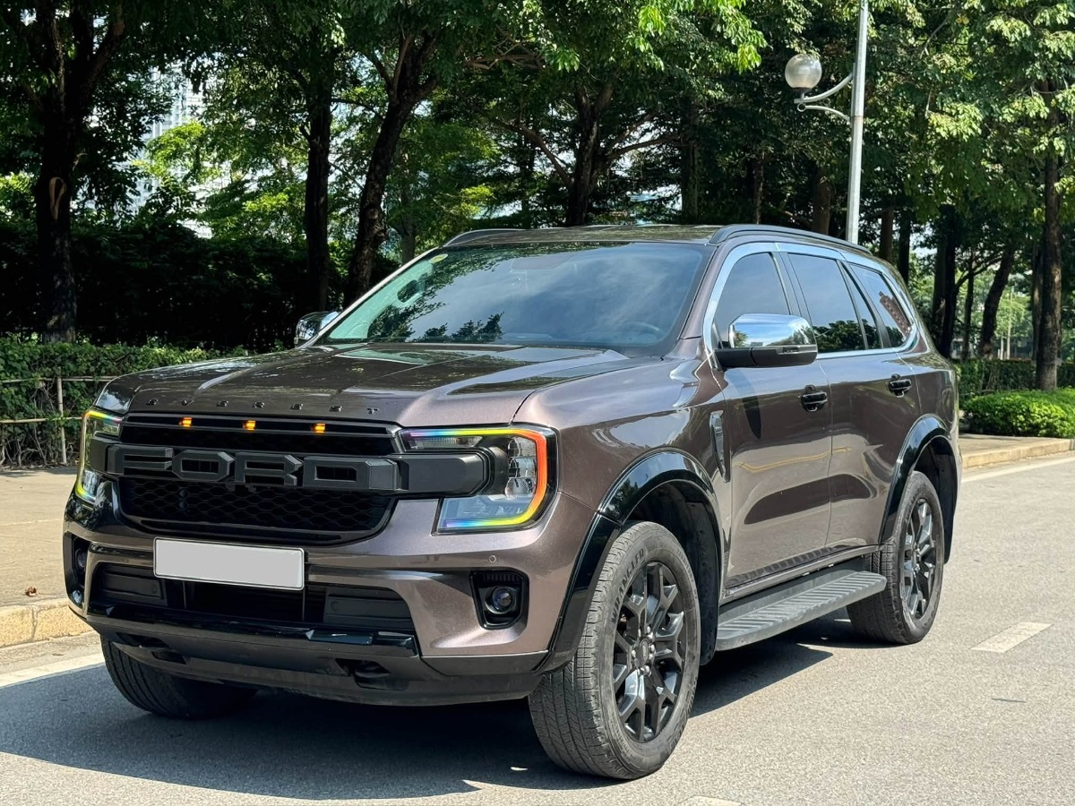 Nên mua sedan hay SUV cho gia đình? So sánh đúng nhu cầu tránh hối hận