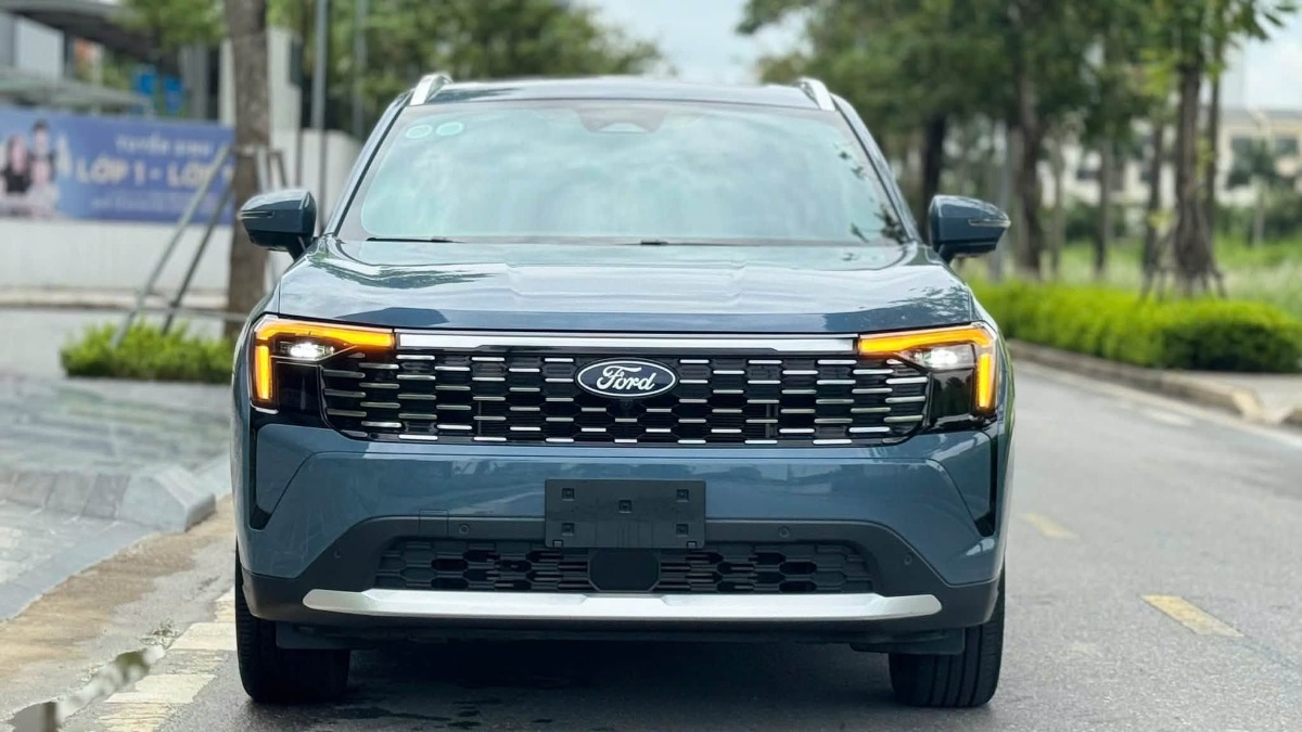 Có nên mua Ford Territory thay Ford Everest? Territory thua Everest điều gì?