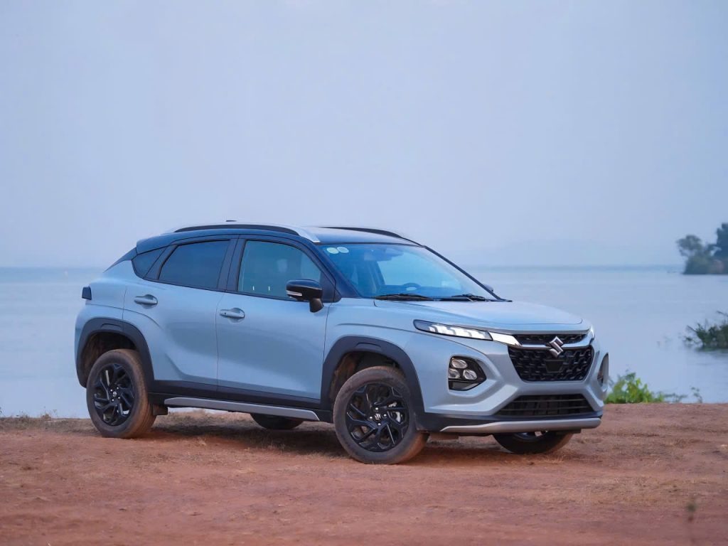 Cùng tầm 400-500 triệu: Chọn Suzuki Fronx 2026 gầm cao phá giá hay VinFast VF5?