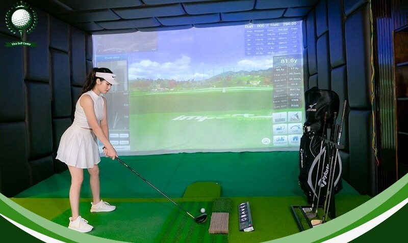Trào lưu chơi golf trong nhà bùng nổ: So sánh công nghệ cảm biến, chi phí thi công và gợi ý phòng tập đáng trải nghiệm