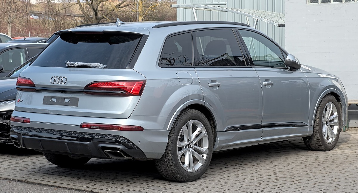 Audi Q7 2026: Đánh giá chi tiết, giá bán lăn bánh & lý do Audi Q7 trở thành lựa chọn hàng đầu của giới thượng lưu