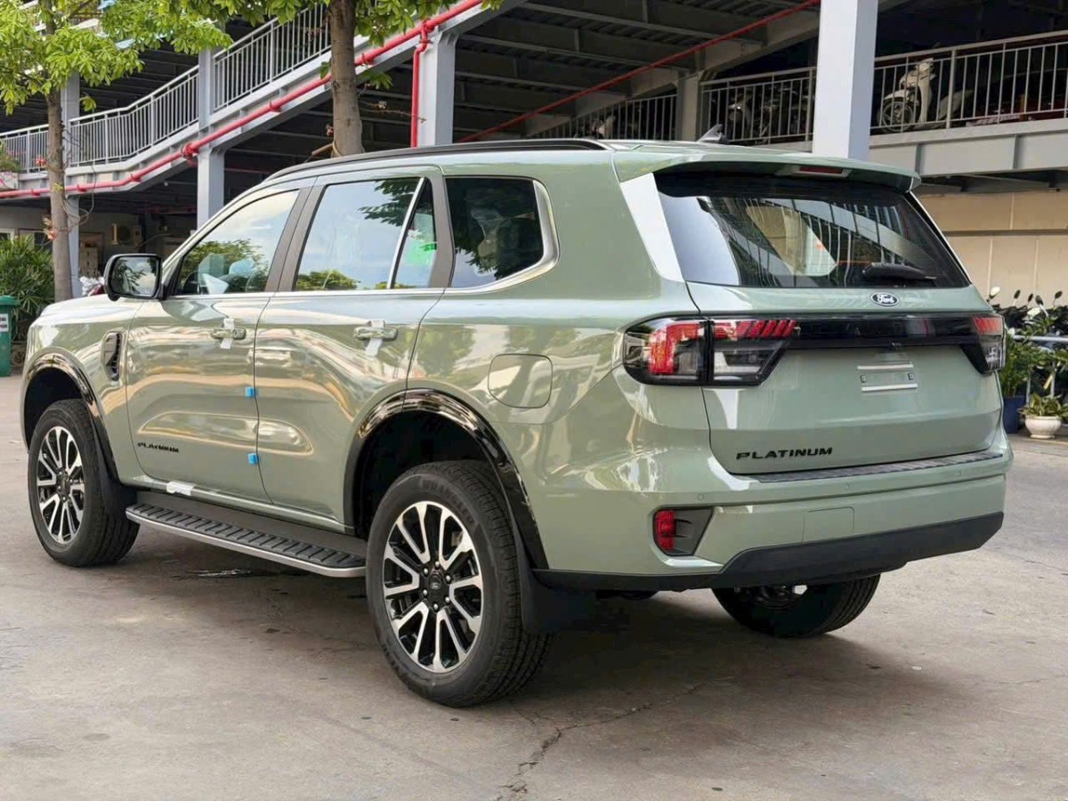 Ford Việt Nam đã khiến người Việt cứ nghĩ tới SUV là nghĩ tới Everest bằng cách nào?