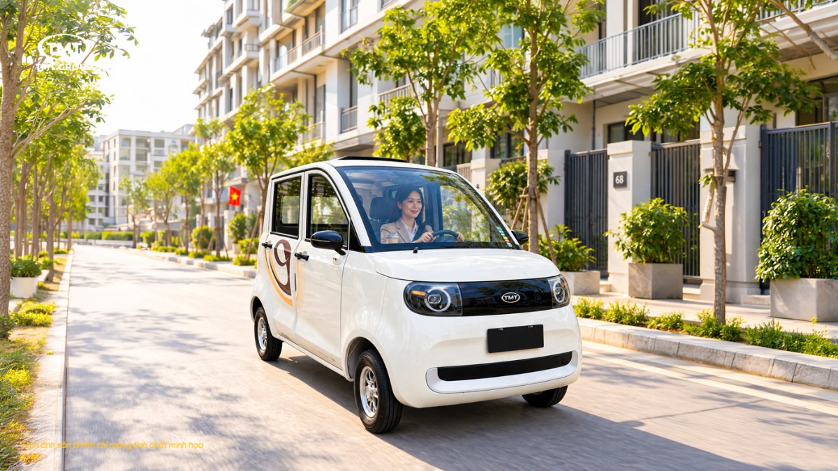 Xe điện mini TMT E2 giá 123 triệu đồng: xe nội trợ khá dị này có gì, dùng được đến đâu?