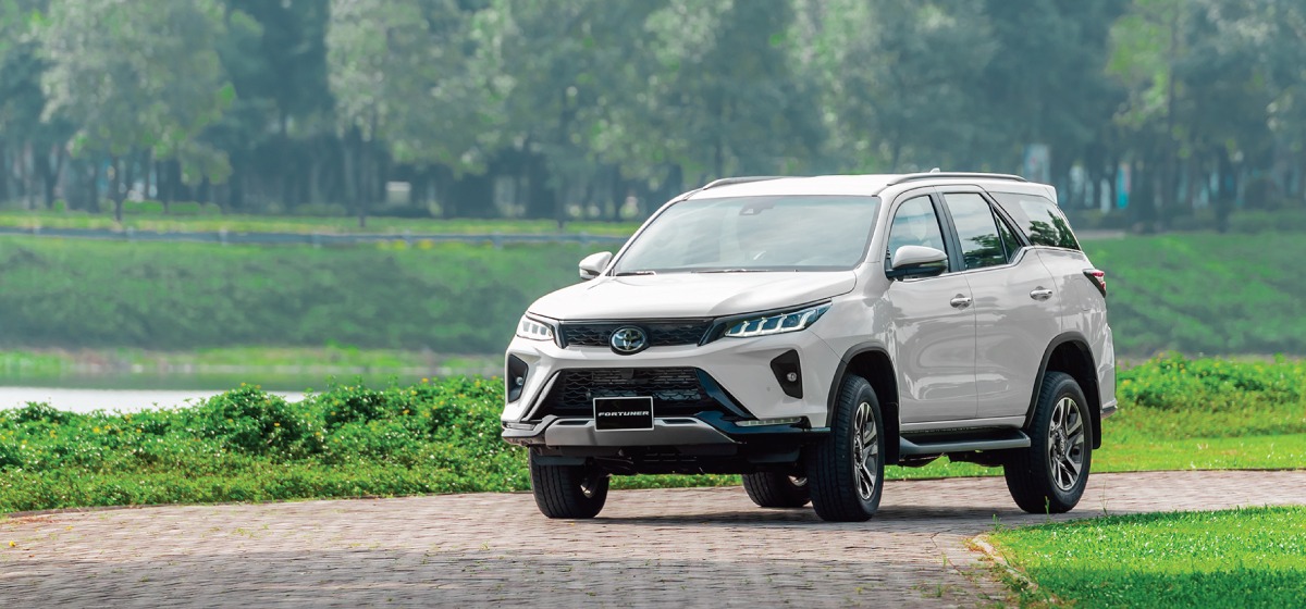 Xe Toyota Fortuner giữ giá trên sàn xe cũ vì sao?