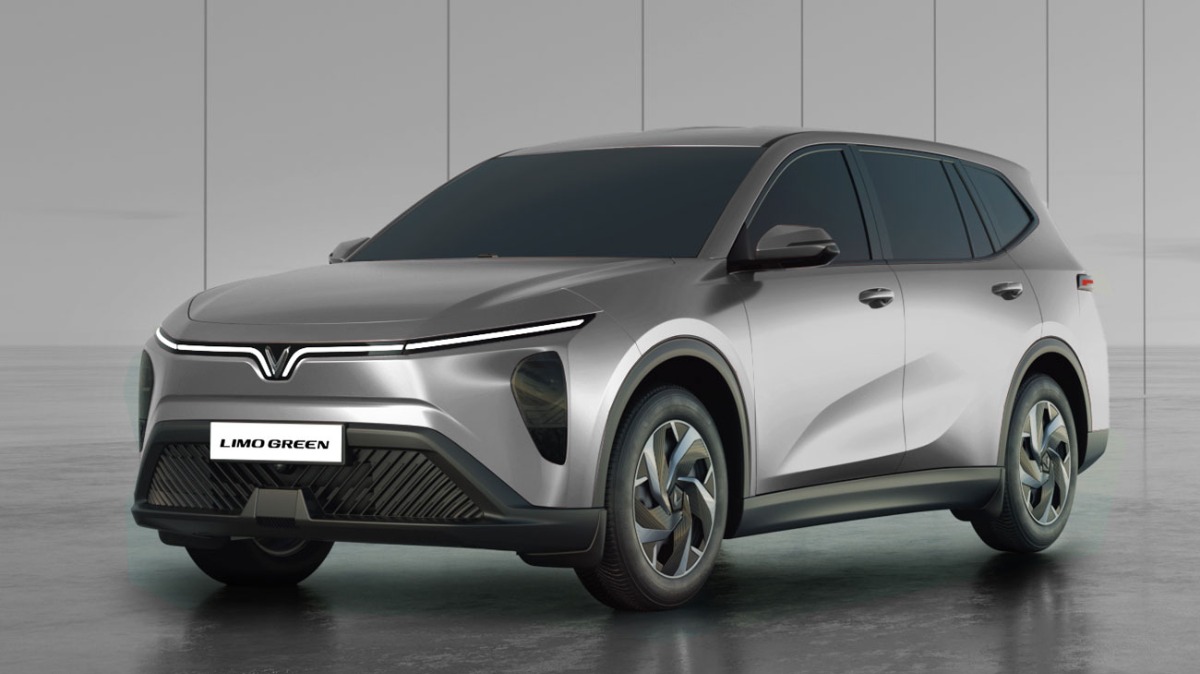 Limo Green: Vì sao bán gần 35.000 xe sau 8 tháng, người dùng còn băn khoăn gì về mẫu xe bán chạy nhất của VinFast?