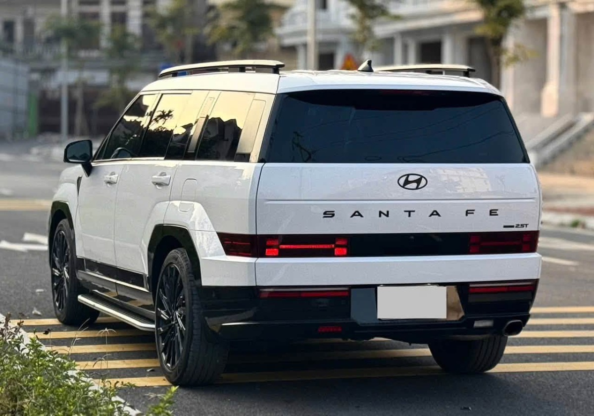 Santa Fe: chờ thế hệ mới tháo gỡ cho mẫu hiện đang làm mất uy nhà Hyundai