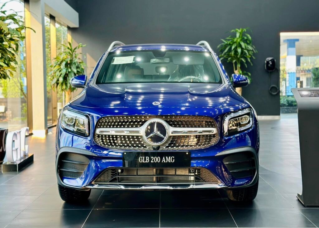 Mercedes-Benz tiếp tục triệu hồi hàng loạt xe dính lỗi cụm khóa cửa bên ghế lái