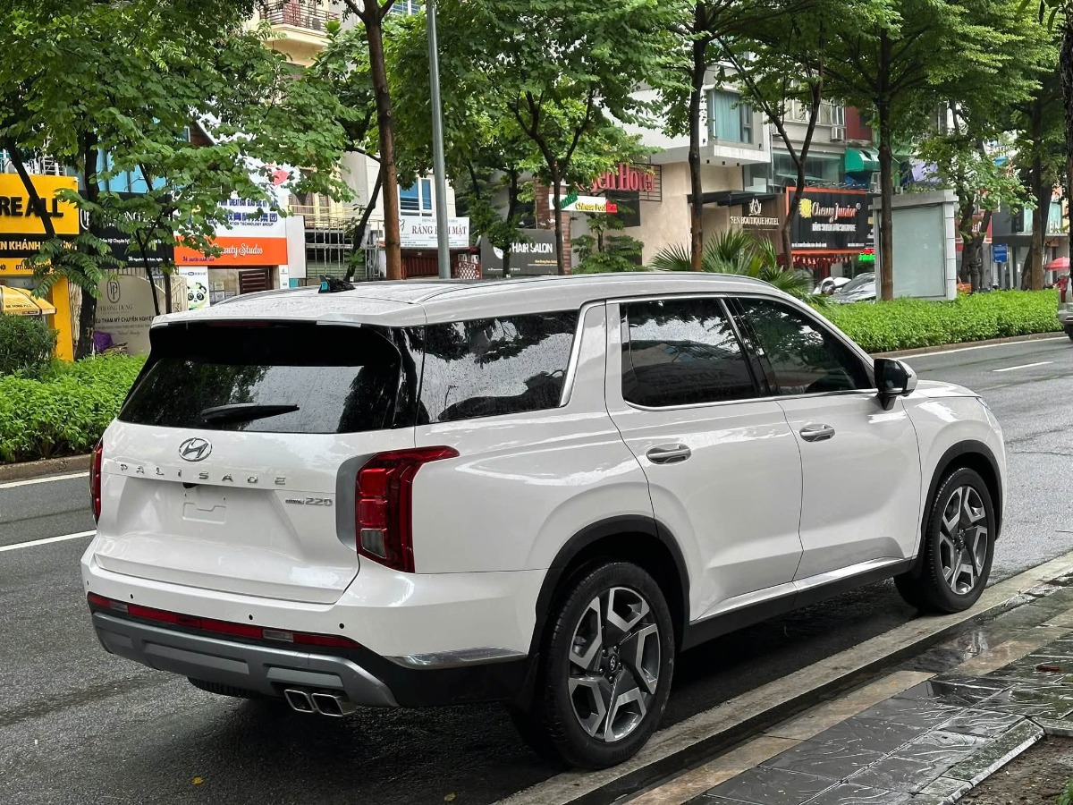 Palisade: Giá lăn bánh tháng 10, thông số, nội thất và tất tần tật về mẫu SUV cỡ lớn nhà Hyundai