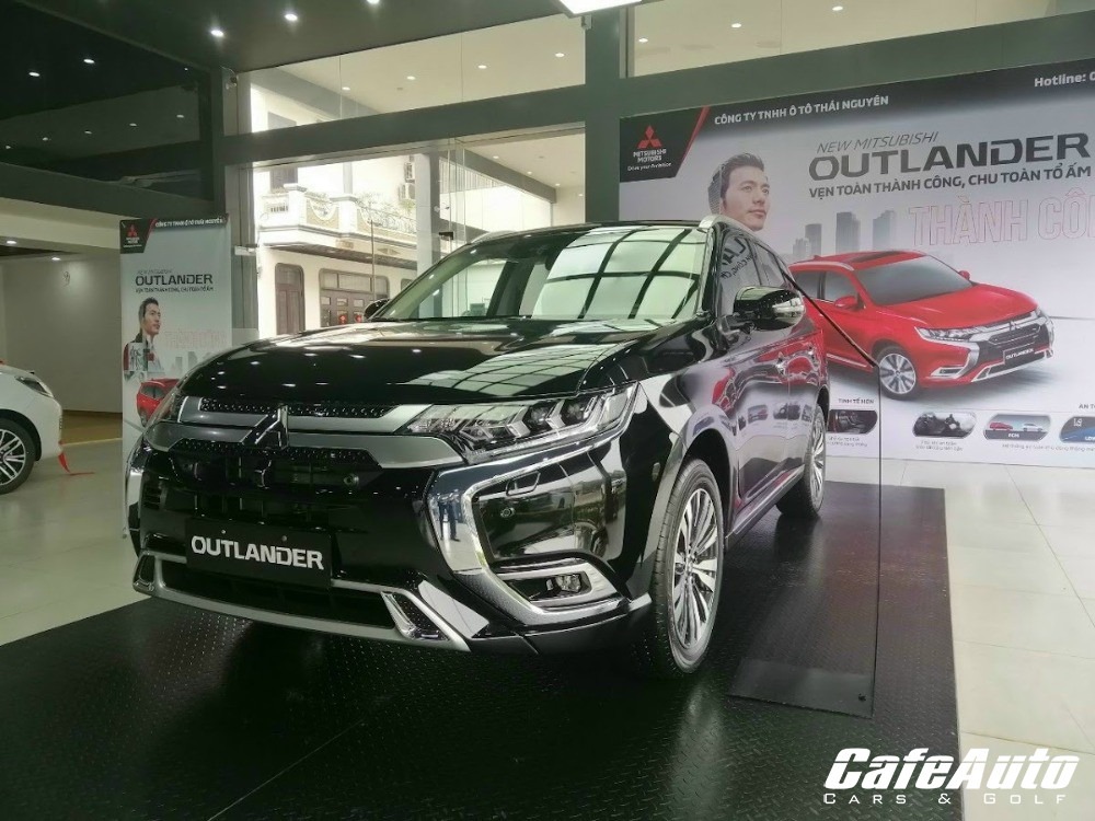 Mitsubishi Outlander: Xe mới trầm lắng, xe cũ lướt sôi động, vì sao các kỹ sư Việt thích Outlander?