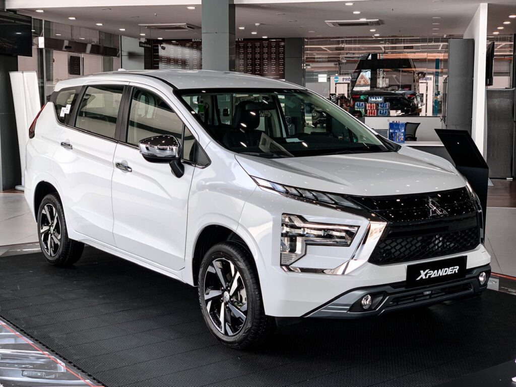 Mitsubishi Xpander được ưu đãi gần 100 triệu đồng: MPV 7 chỗ giờ còn bao nhiêu?