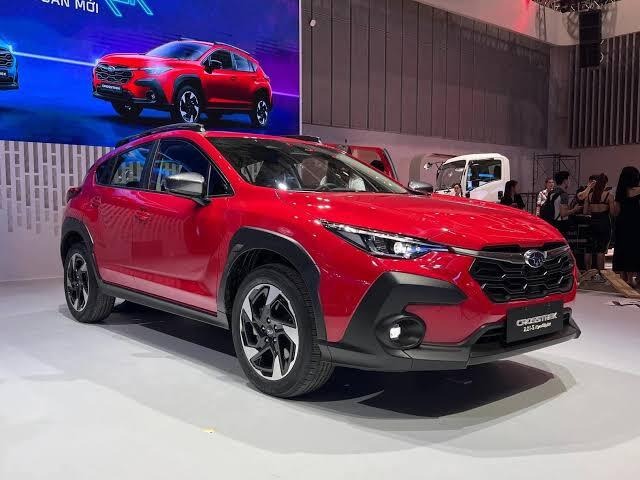 Subaru Crosstrek giảm tới 329 triệu đồng, bản hybrid xuống dưới 1 tỷ đồng