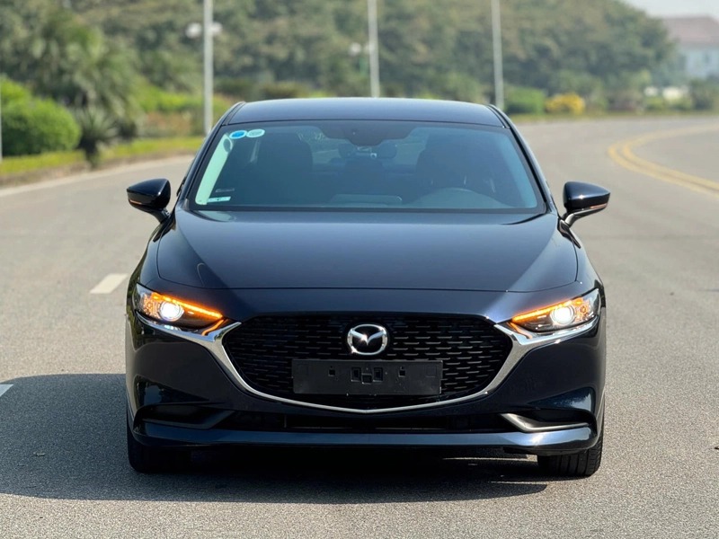 Mazda3 bật tăng doanh số sau nhiều tháng trầm lắng, tiếp tục dẫn đầu sedan hạng C tại Việt Nam