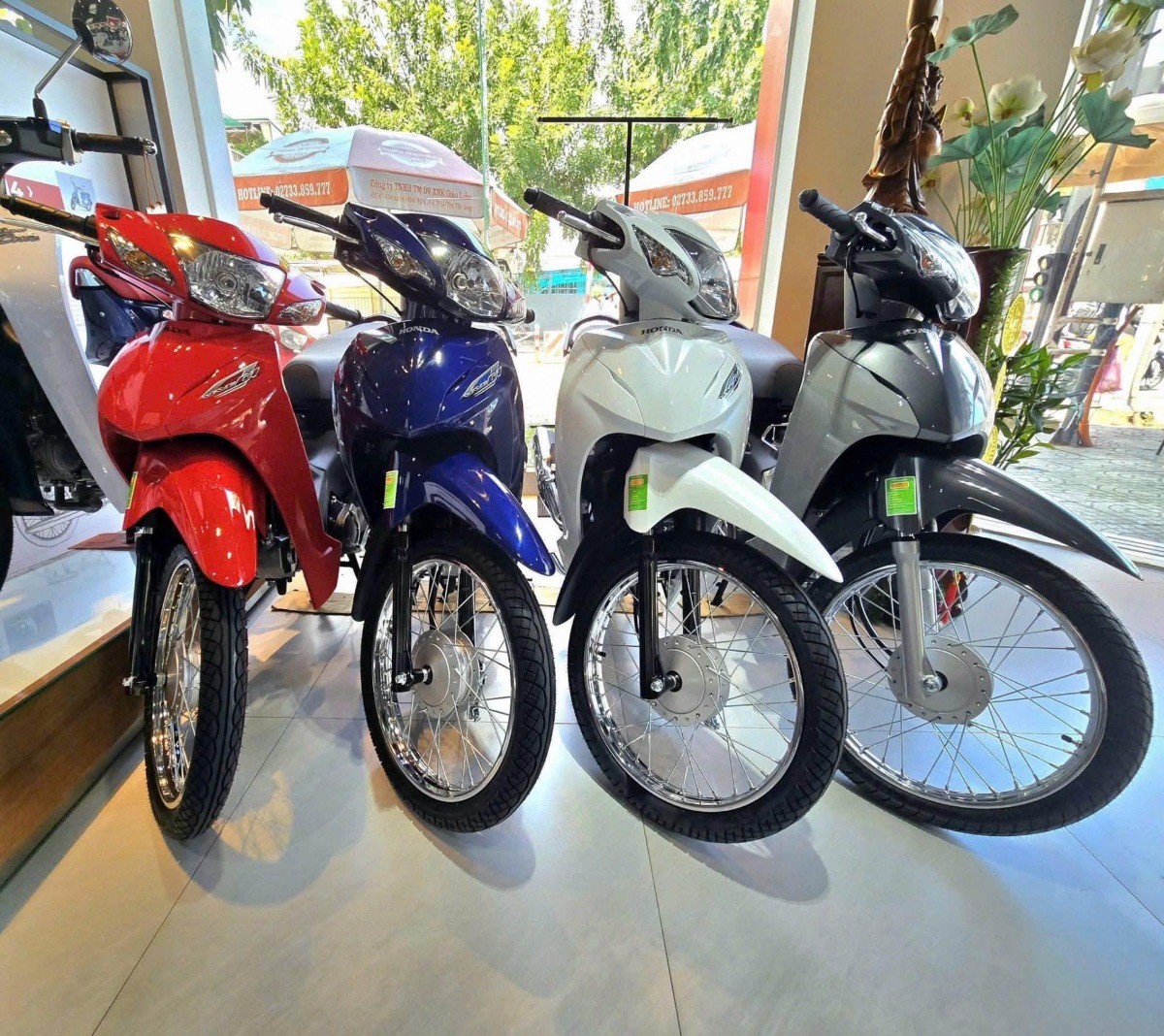 Honda Wave Alpha giá đại lý cao hơn đề xuất tới 4,5 triệu đồng, vì đâu có sự chênh lệch?