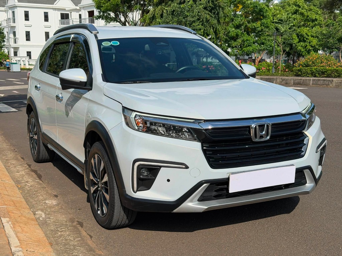 MPV 7 chỗ Honda BR-V giảm giá mạnh, tăng sức ép lên các đối thủ, đến lúc xúc BRV chưa?
