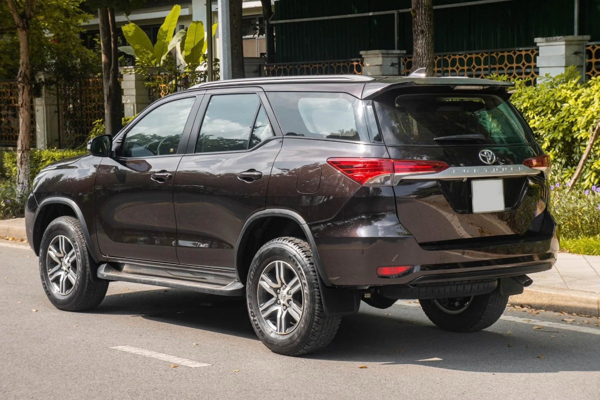 10 lý do Toyota Fortuner vẫn được dân công trình và doanh nghiệp lựa chọn, dù doanh số thua xa Ford Everest
