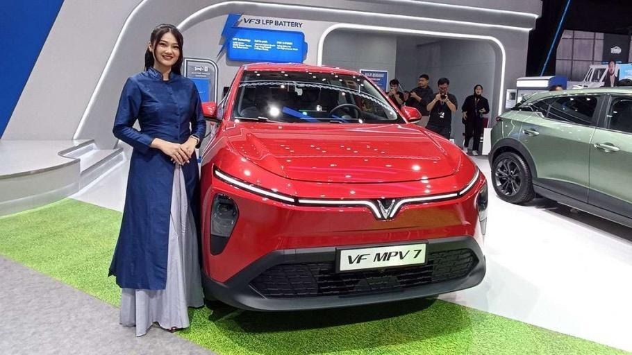VinFast VF MPV 7 nhận giải tại Indonesia: Mẫu MPV điện 7 chỗ có gì đáng chú ý?
