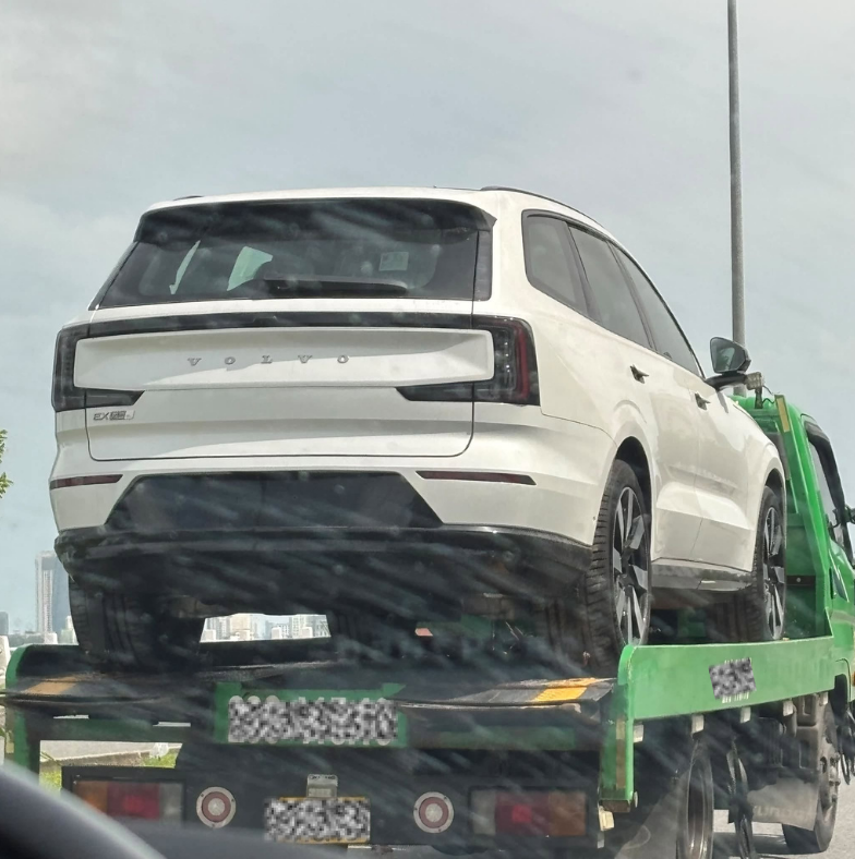 Volvo EX90 lộ diện hình ảnh tại Việt Nam trước ngày ra mắt chính thức
