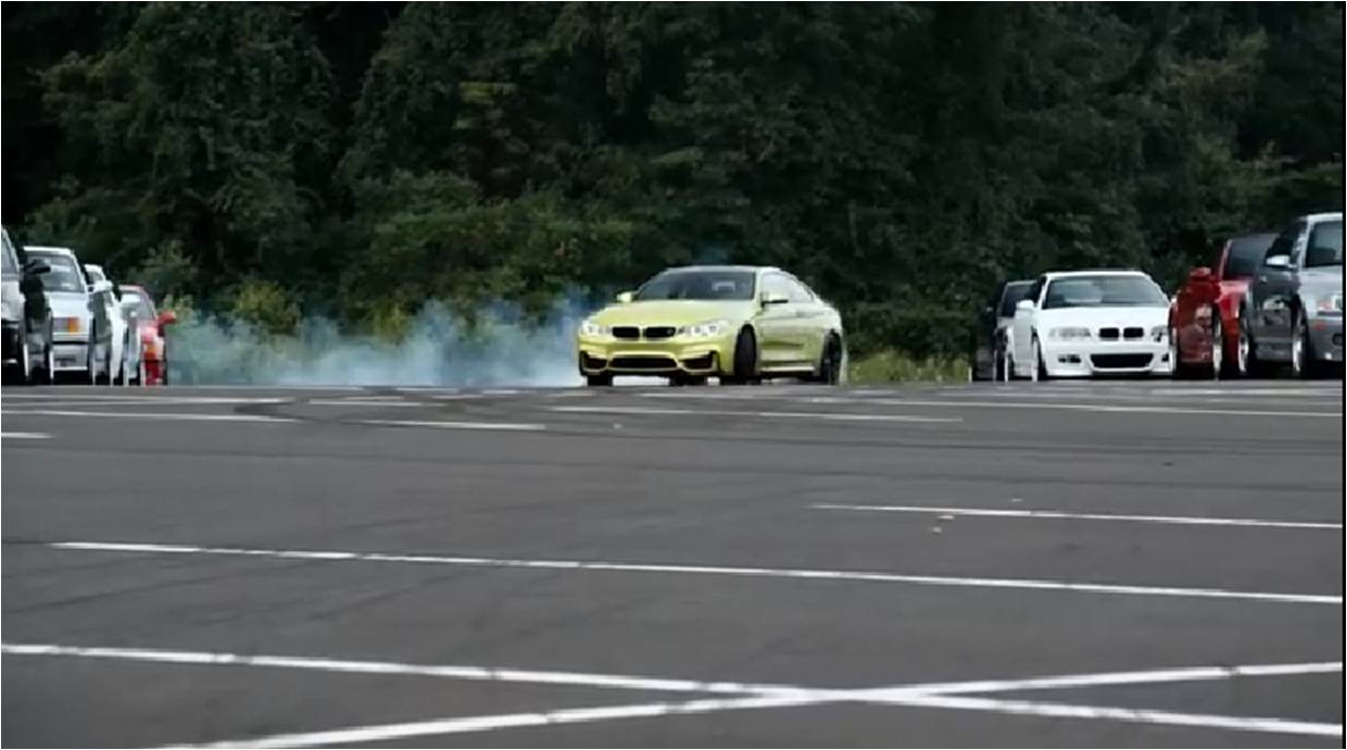 BMW giới thiệu M4 Coupe bằng màn drift ngoạn mục