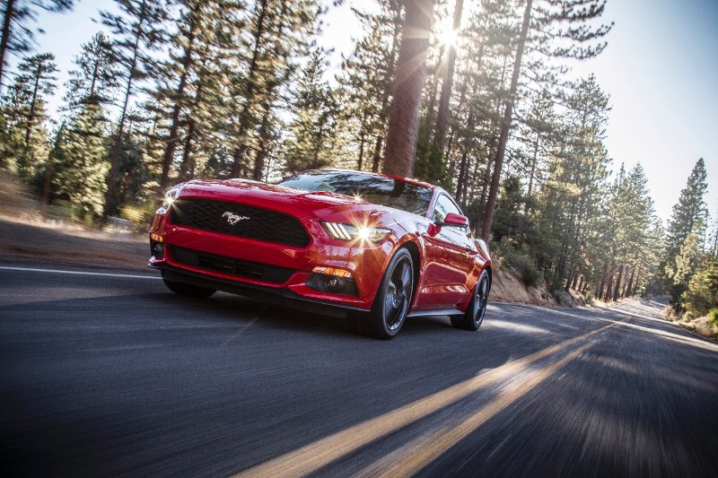 EcoBoost nguồn sức mạnh cho những cỗ xe Mỹ