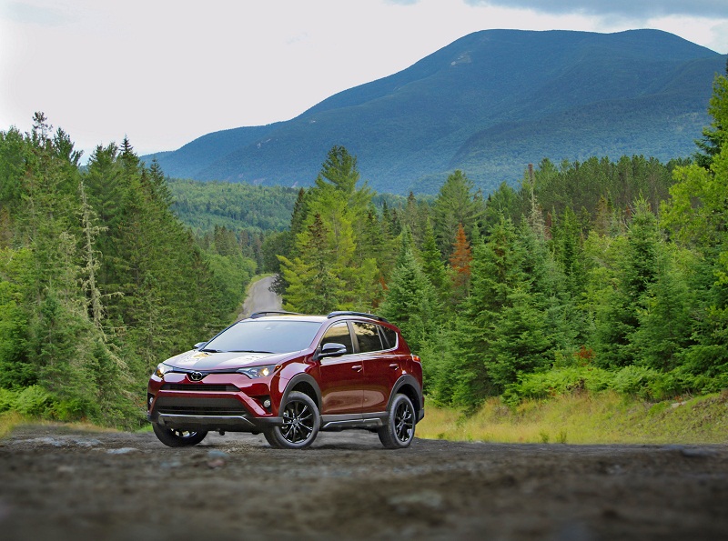 Lộ diện những mẫu Toyota mang đến triển lãm Chicago 2017