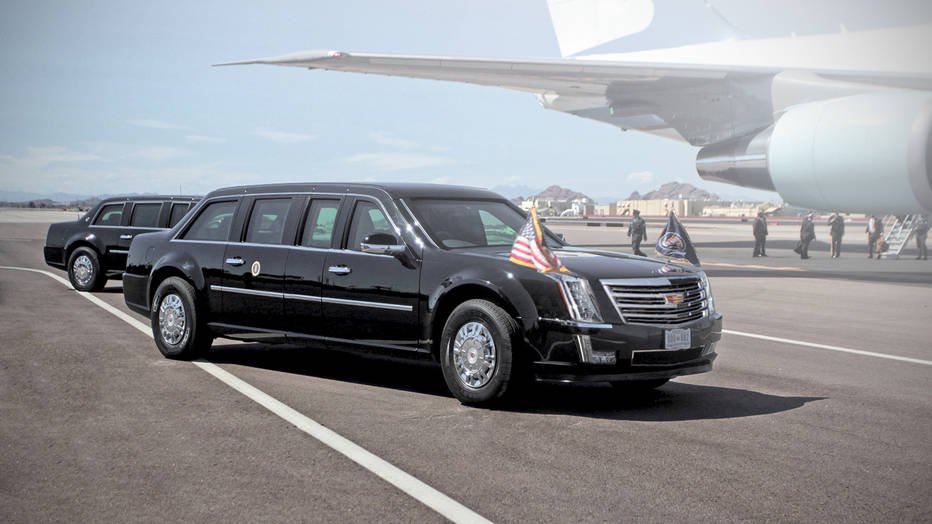 Điểm mặt biệt đội xe Tổng thống Donald Trump mang tới Việt Nam