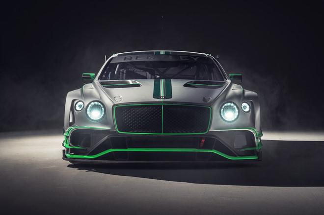 Bentley ra mắt mẫu Continental GT3 phiên bản đua