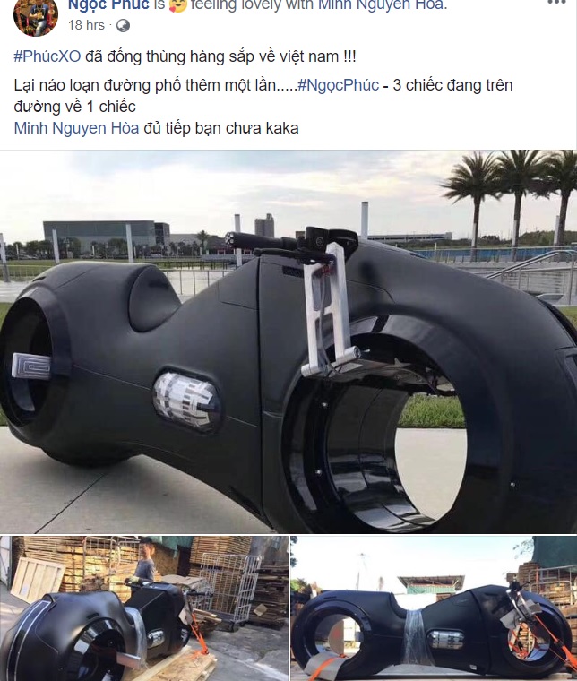 Đại gia Phúc XO tiếp tục gây sốt với siêu motor Tron Light Cycle cực chất