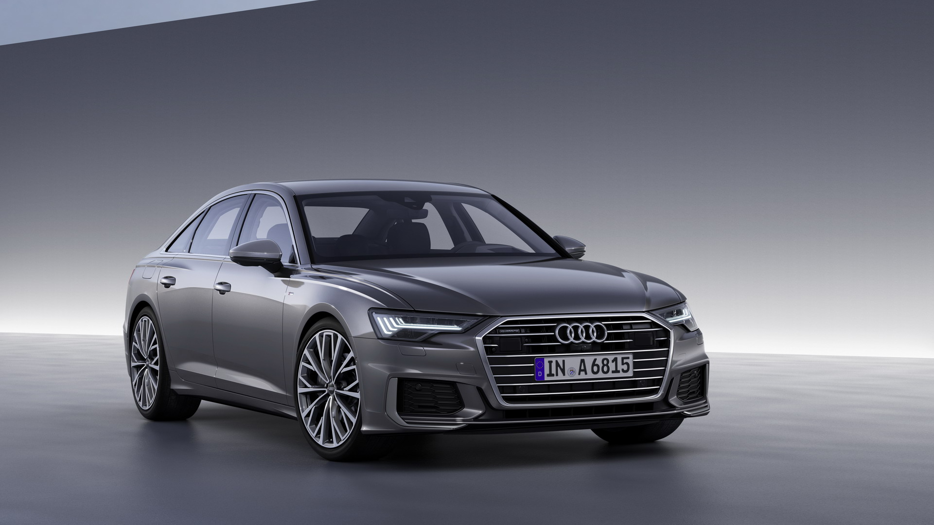 Đi xe Audi không sợ dính đèn đỏ